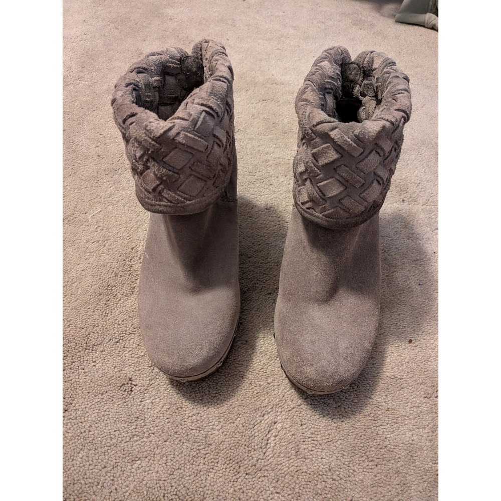 UGG Australia Lynnea Taupe Grey Suede Clog Boots Studded Wooden Heel 8
